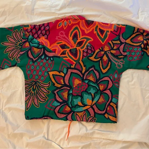 adidas FARM RIO NWT Women’s Pineapple Floral Windbreaker AOP Kimono - Picture 4 of 5